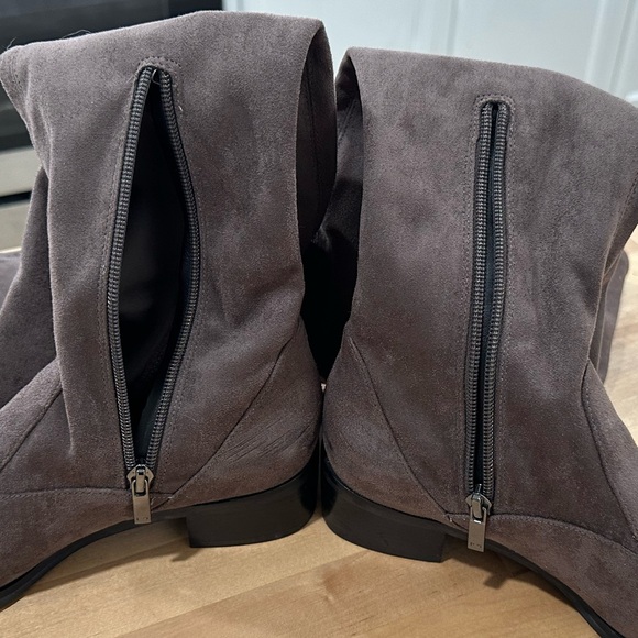 Marc Fisher Yakira Faux Suede Over-the-Knee Boots Size 7.5M Brownish Gray - Picture 9 of 15